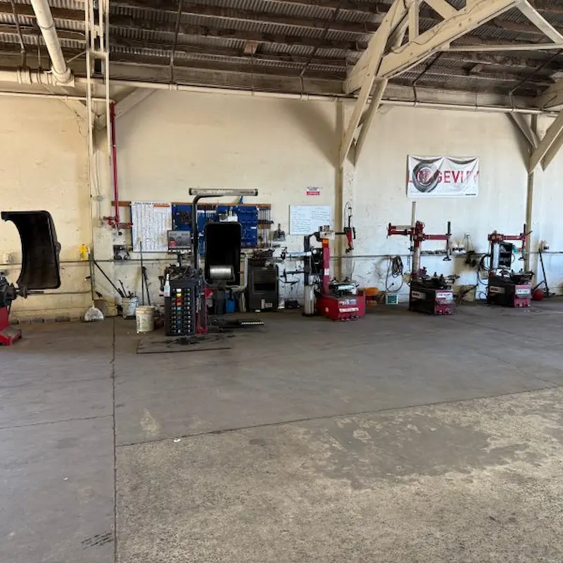 Waiting area at Mac’s Quality Used Tires